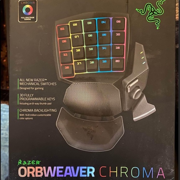 Razer Orbweaver Chroma Gaming Keypad - Picture 2 of 6